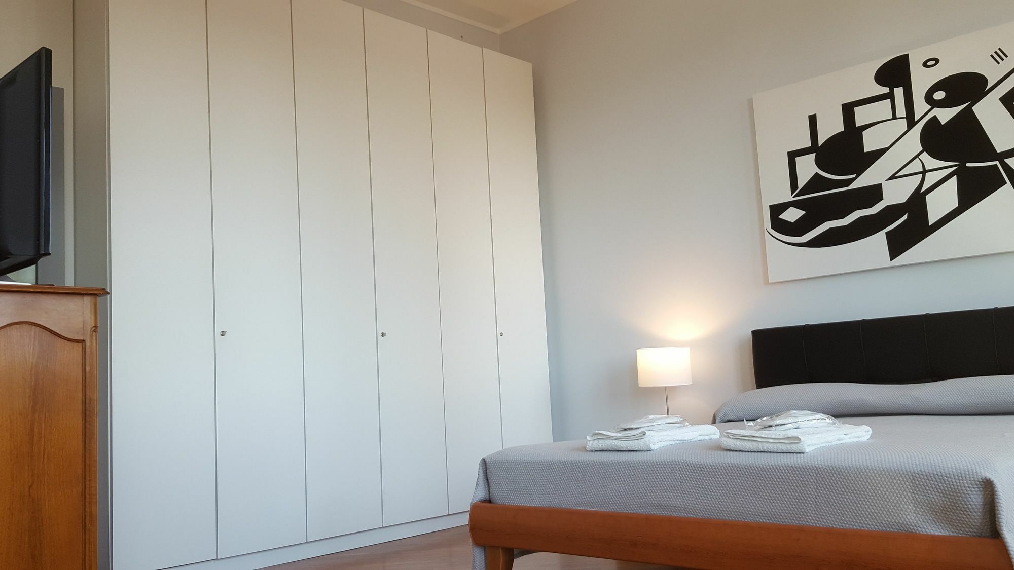 Bnbutler - Duomo Apartment - Galleria Unione Милано Екстериор снимка