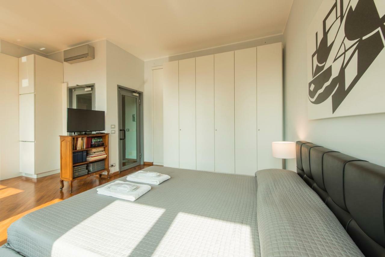 Bnbutler - Duomo Apartment - Galleria Unione Милано Екстериор снимка