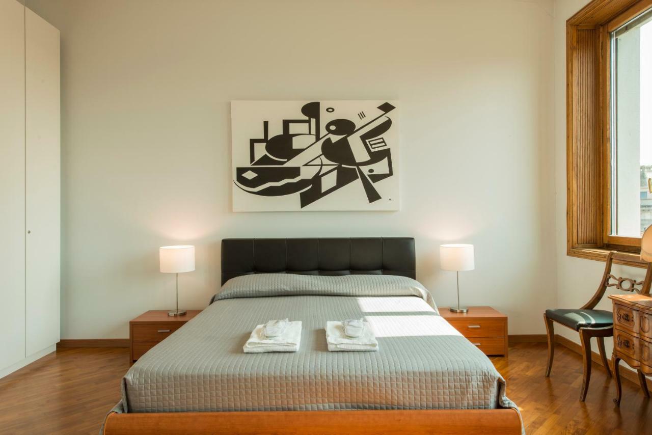 Bnbutler - Duomo Apartment - Galleria Unione Милано Екстериор снимка